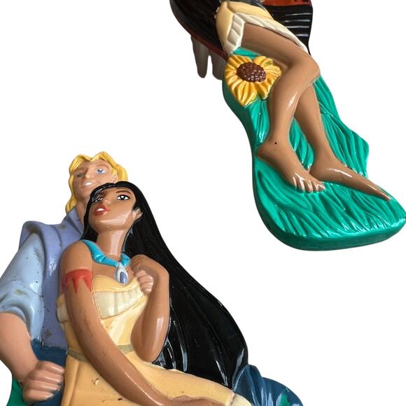 Disney Pocahontas 1995 Beautiful Maiden Vanity 3-PC Set Toys - Picture 7 of 8